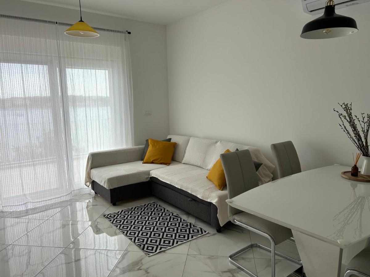 Apartments Juric Бродарика Екстериор снимка