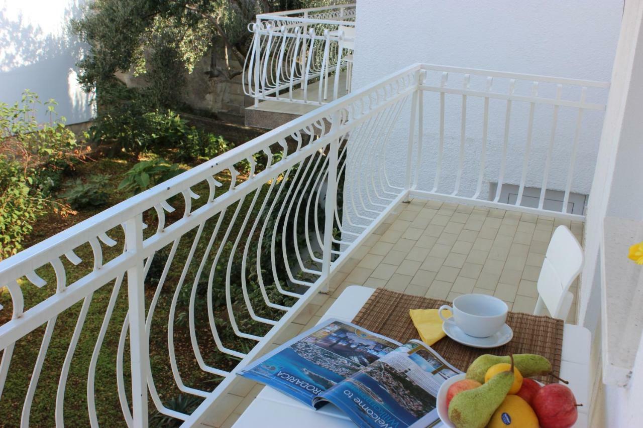 Apartments Juric Бродарика Екстериор снимка