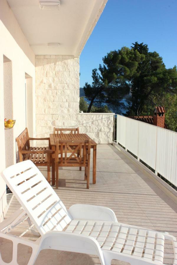 Apartments Juric Бродарика Екстериор снимка