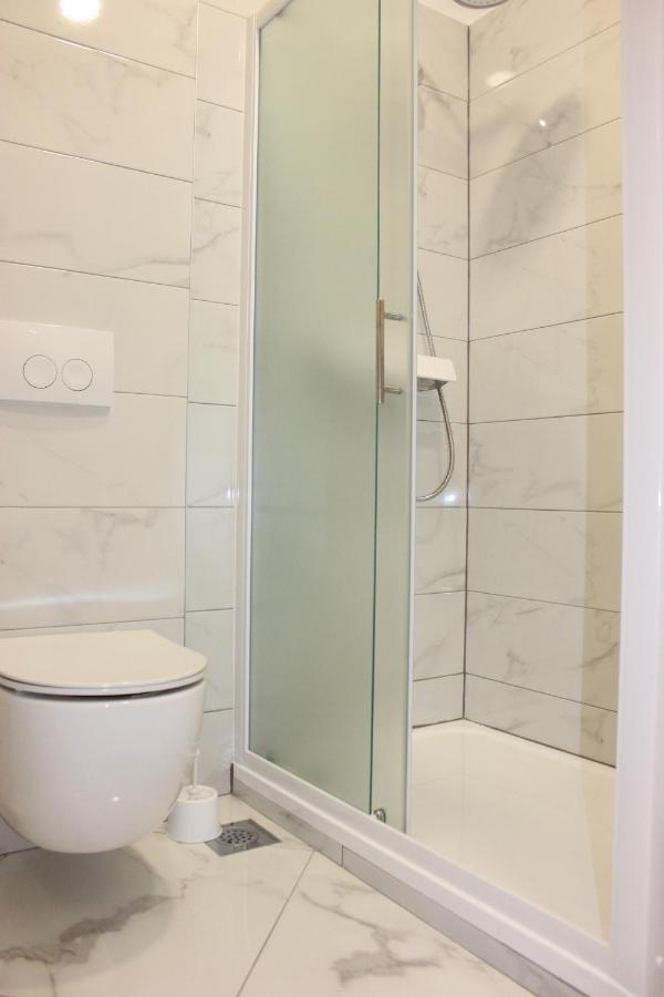 Apartments Juric Бродарика Екстериор снимка